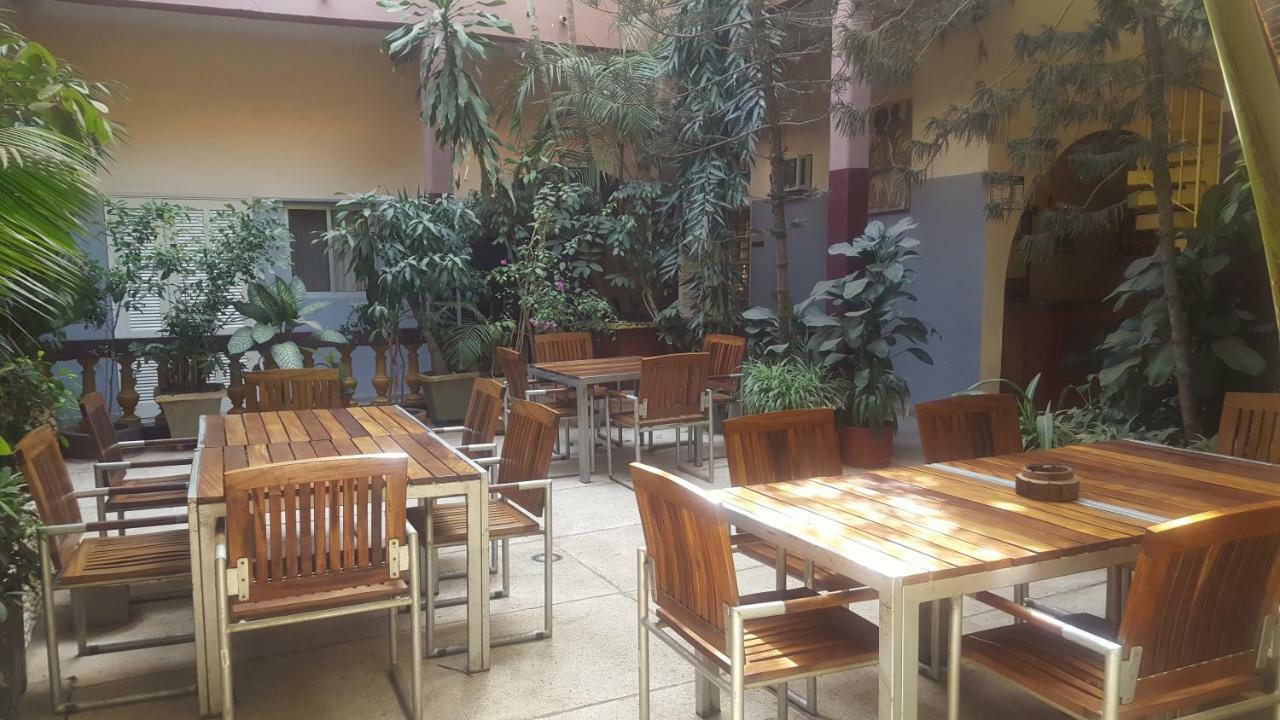 Hotel Saint-louis Sun