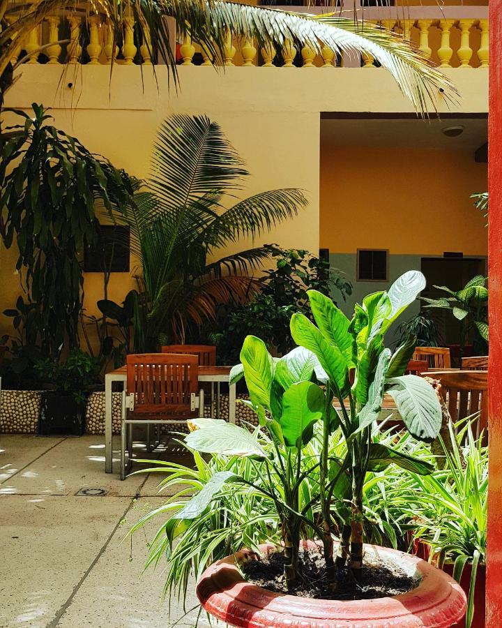 Hotel Saint-louis Sun